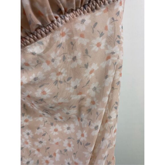 Gilly Hicks Hollister Nude Sheer Floral Body Size L - Picture 7 of 10